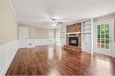 3884 Hunting Ridge Drive SW, Lilburn, GA 30047 - Photo 3