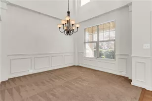 5712 Barrington Run, Union City, GA 30291 - Photo 5