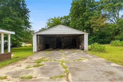 272 N Dogwood Avenue, Social Circle, GA 30025 - Photo 15
