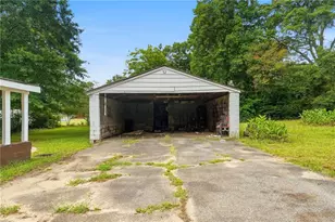 272 N Dogwood Ave, Social Circle, GA 30025 - Photo 15
