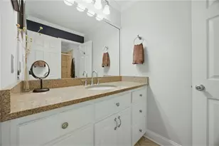 1390 Rivershyre Pkwy, Lawrenceville, GA 30043 - Photo 31
