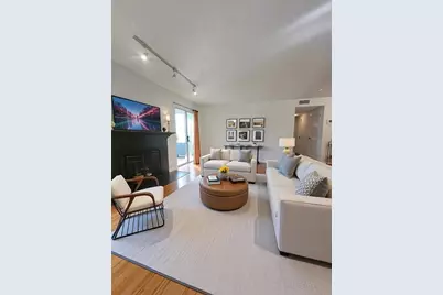 1490 N Crossing Circle NE, Atlanta, GA 30329 - Photo 7