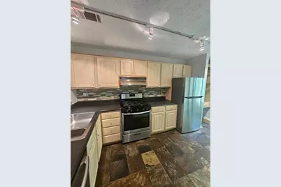 1490 N Crossing Circle NE, Atlanta, GA 30329 - Photo 11