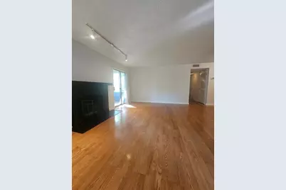 1490 N Crossing Circle NE, Atlanta, GA 30329 - Photo 5