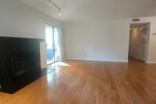 1490 N Crossing Circle NE, Atlanta, GA 30329 - Photo 5