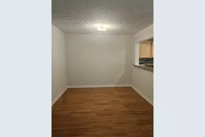 1490 N Crossing Circle NE, Atlanta, GA 30329 - Photo 9