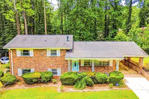 3418 Valley Ridge Terrace SW, Atlanta, GA 30331 - Photo 3