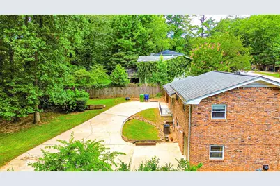3418 Valley Ridge Terrace SW, Atlanta, GA 30331 - Photo 19