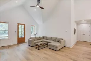 374 Academy Woods Dr, Jefferson, GA 30549 - Photo 19