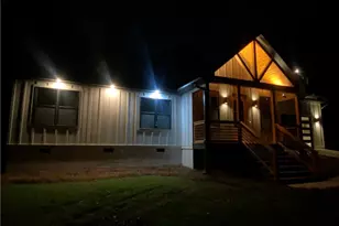 374 Academy Woods Dr, Jefferson, GA 30549 - Photo 11