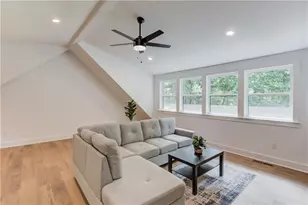 374 Academy Woods Dr, Jefferson, GA 30549 - Photo 45