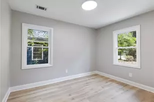 2862 Argyle Dr, Atlanta, GA 30318 - Photo 15