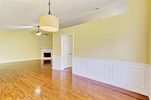3231 Bonita Ct, Buford, GA 30519 - Photo 11