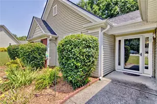 3231 Bonita Ct, Buford, GA 30519 - Photo 3