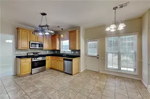 500 Cottonwood Close, Roswell, GA 30075 - Photo 5