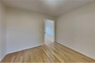 500 Cottonwood Close, Roswell, GA 30075 - Photo 17