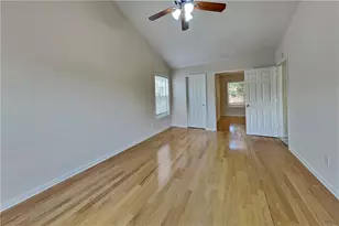 500 Cottonwood Close, Roswell, GA 30075 - Photo 9
