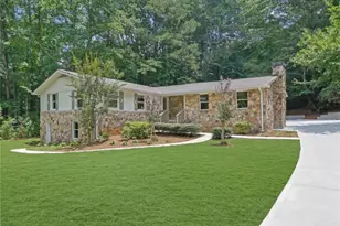 2270 Addison Rd NE, Marietta, GA 30066 - Photo 3