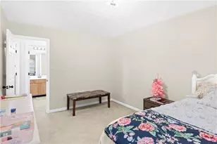 1055 Grace Dr, Lawrenceville, GA 30043 - Photo 19