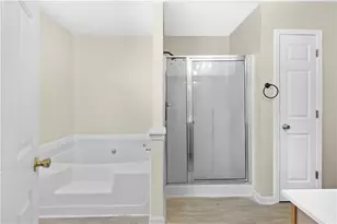 1055 Grace Dr, Lawrenceville, GA 30043 - Photo 27