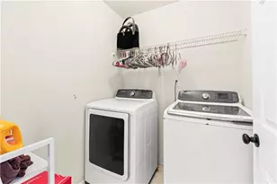 1055 Grace Dr, Lawrenceville, GA 30043 - Photo 17