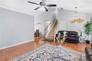 1055 Grace Dr, Lawrenceville, GA 30043 - Photo 7