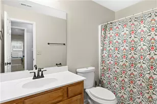 1055 Grace Dr, Lawrenceville, GA 30043 - Photo 21