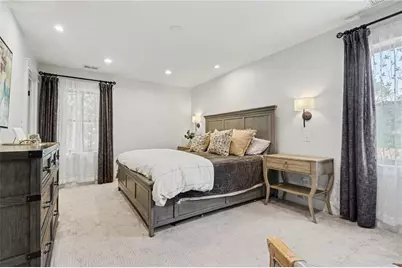 1711 W Nancy Creek Drive NE, Atlanta, GA 30319 - Photo 19