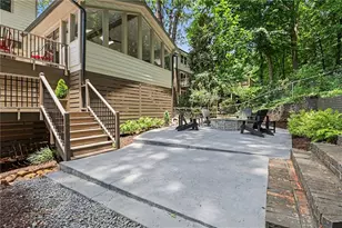 1711 W Nancy Creek Dr NE, Atlanta, GA 30319 - Photo 37
