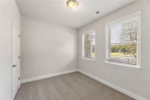519 Fundao Ln, Lawrenceville, GA 30046 - Photo 3