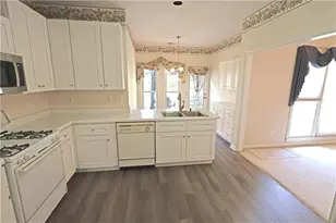 2813 Colleton Dr, Marietta, GA 30066 - Photo 9