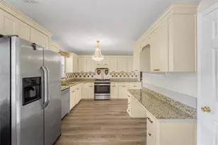 6940 Pompas Ct, Douglasville, GA 30135 - Photo 11
