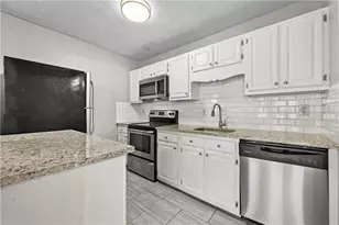 4018 Woodridge Way, Tucker, GA 30084 - Photo 11