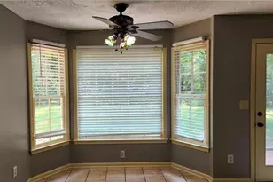 1011 Forest Park Ln, Suwanee, GA 30024 - Photo 7