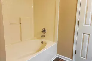 4123 Ravenwood Ct, Union City, GA 30291 - Photo 11