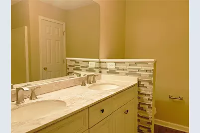 4123 Ravenwood Court, Union City, GA 30291 - Photo 13