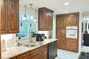 1155 Lake Dr, Roswell, GA 30075 - Photo 7
