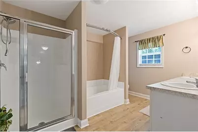 521 Embassy Walk, Winder, GA 30680 - Photo 21
