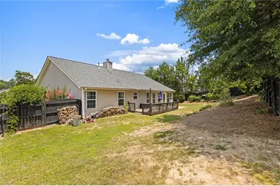 521 Embassy Walk, Winder, GA 30680 - Photo 31