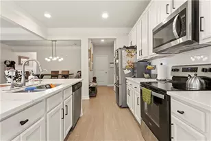 778 Laurel Cove Dr, Hoschton, GA 30548 - Photo 7
