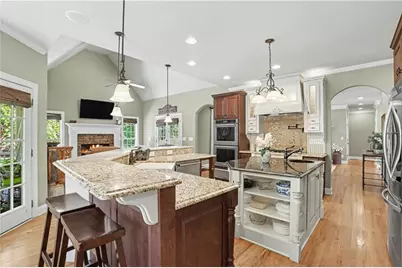 124 Waterford Court, Jefferson, GA 30549 - Photo 9