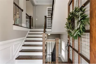 914 Canterbury Lane NE, Atlanta, GA 30324 - Photo 3
