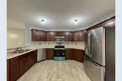 6675 Princeton Park Court, Lithonia, GA 30058 - Photo 9