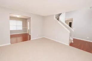 6675 Princeton Park Ct, Lithonia, GA 30058 - Photo 5