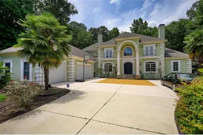 1816 Gateway Drive NE, Loganville, GA 30052 - Photo 5