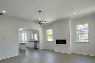 509 W Main St, Hogansville, GA 30230 - Photo 5