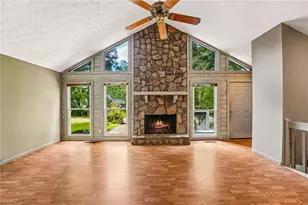 903 Laurel Ct, Woodstock, GA 30188 - Photo 3