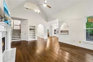 796 Asheview Ct, Marietta, GA 30068 - Photo 7