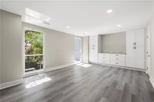1009 Riverbend Club Dr SE, Atlanta, GA 30339 - Photo 15