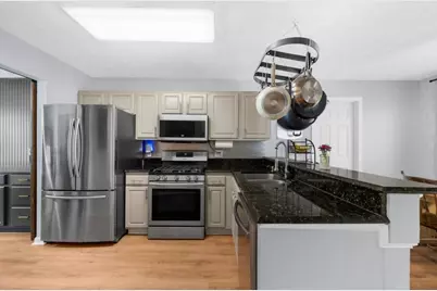 503 E Lake Court, Woodstock, GA 30188 - Photo 15